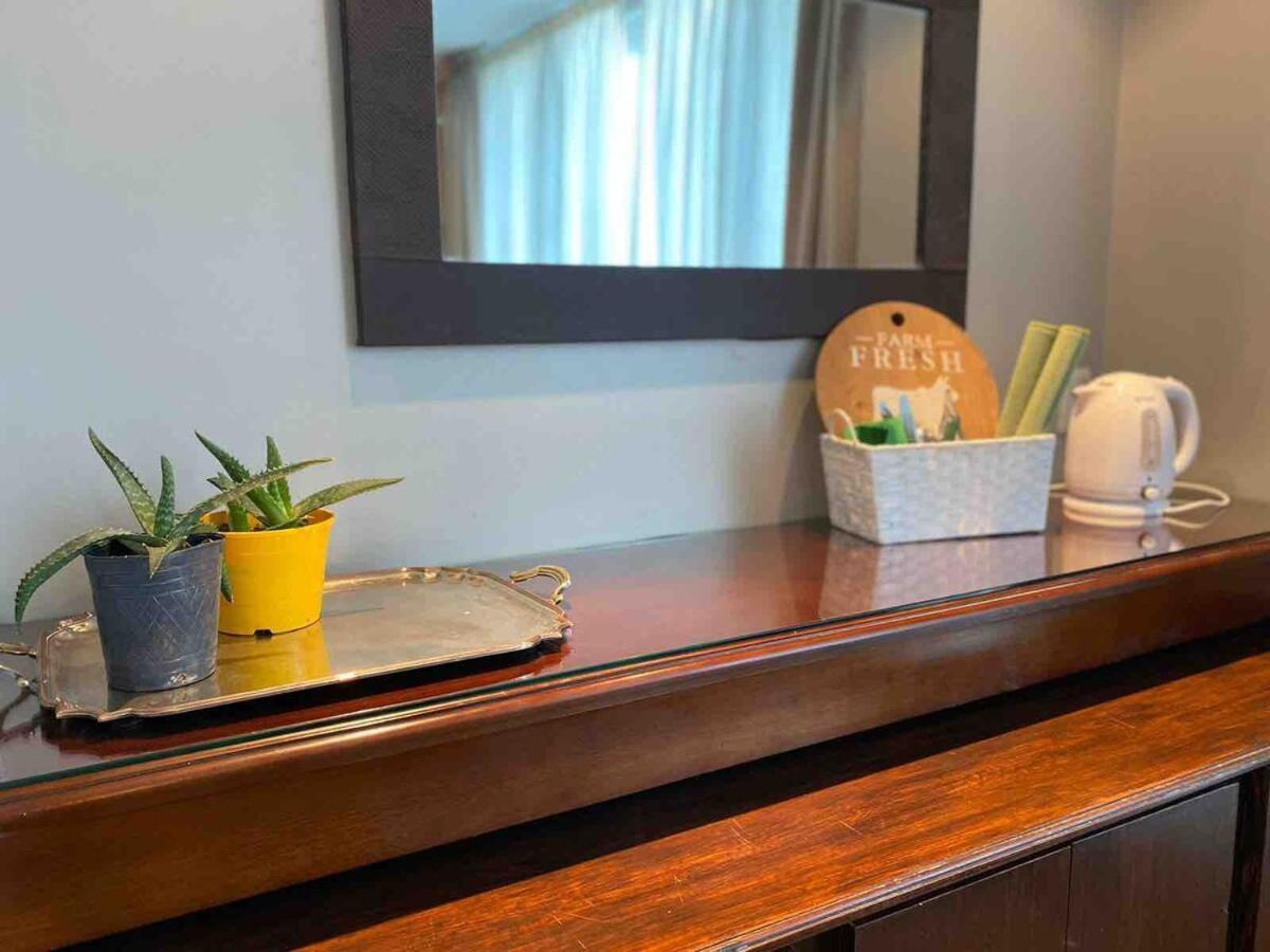Excelente Ubicacion- Piscina - Seguridad 24 Hs -en Amerian Apartamento